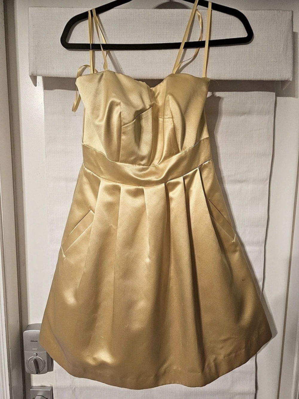 BCBG Mini Dress in Yellow Size 8 Like New